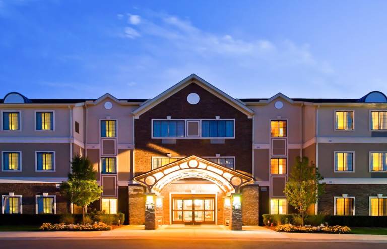 Condo  Commerce Charter Township