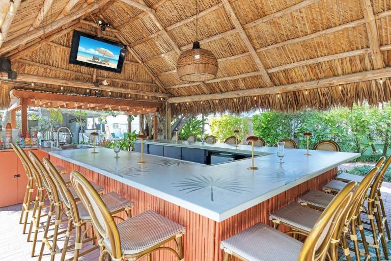 Tropical Cottages — photo 2