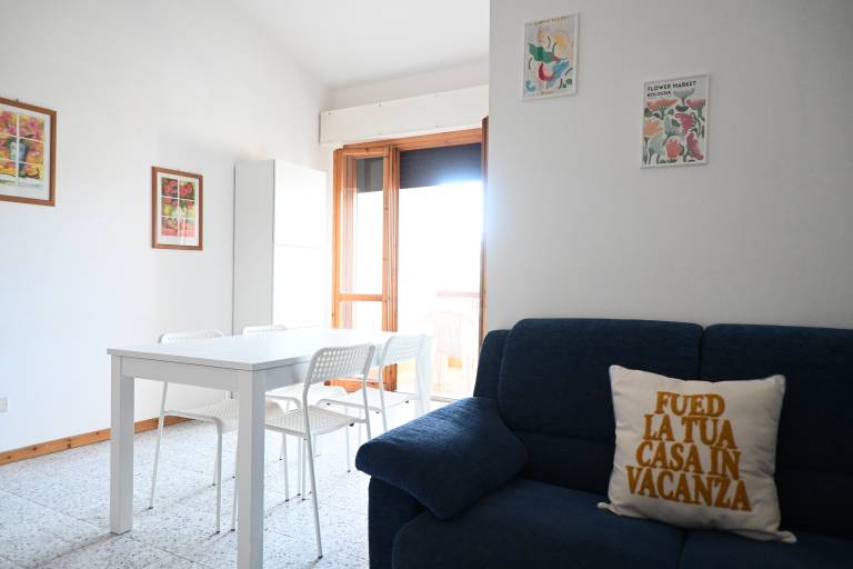 Holiday apartment with terrace — photo 2