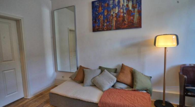 Holiday apartment with 2 rooms for 6 persons in Hannover