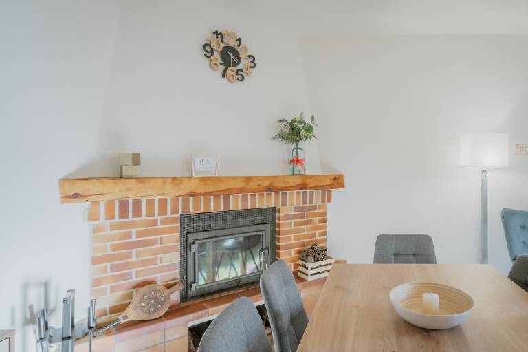 Vacation home with barbeque, fast internet & terrace | City view | Good for workation — photo 3