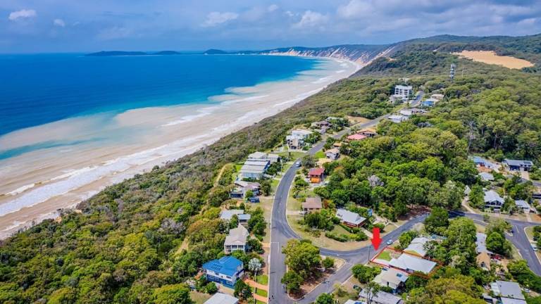House Rainbow Beach