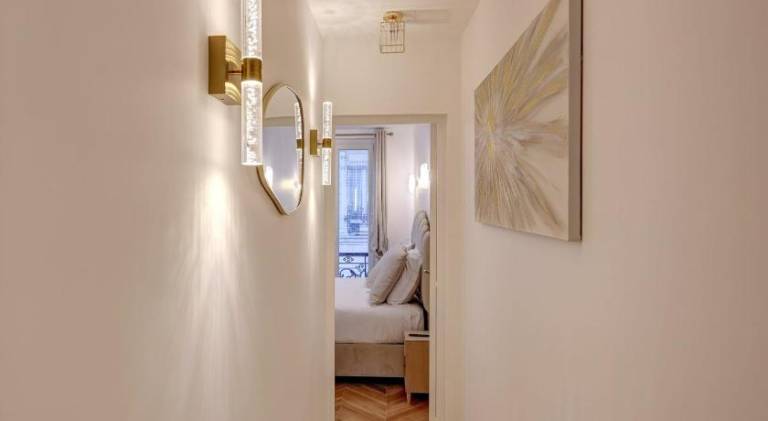Fully equipped pleasant rental apartment with hot tub | Near Arc de Triomphe | Dogs allowed — photo 2
