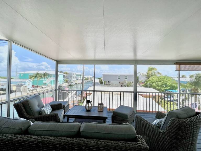 House  Marathon Shores