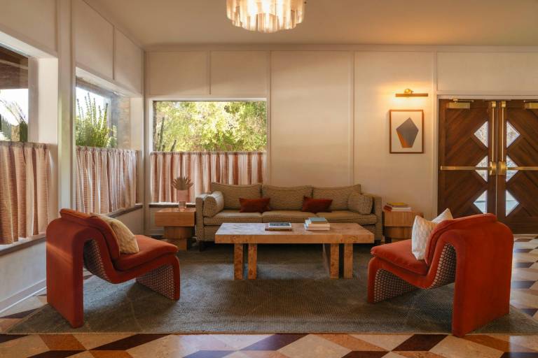 Royal Sun Palm Springs — photo 4