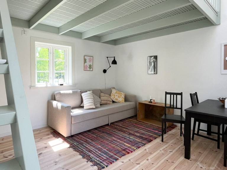 Children-friendly beautiful house with patio, yard & BBQ | Suitable for remote work | Pets are welcome — photo 4
