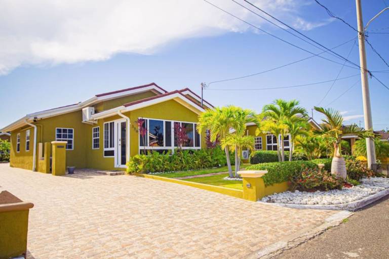 Casa Saint Ann's Bay