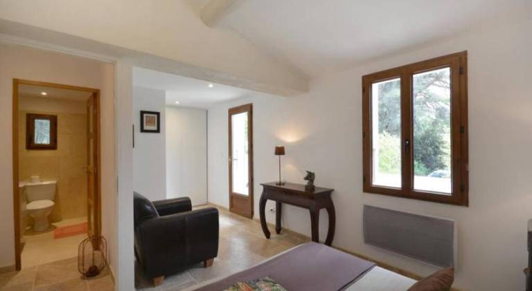 Charming villa with pool | Pet-friendly — photo 2