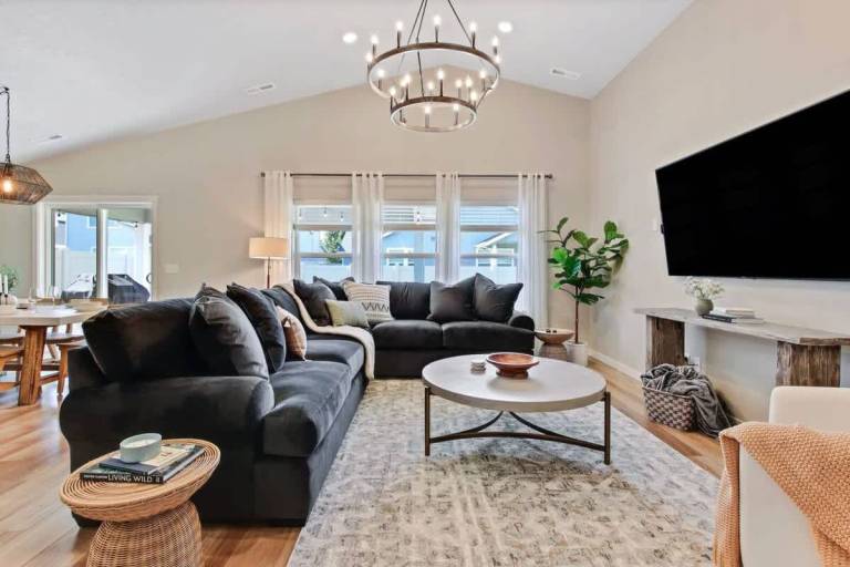 Family-oriented house with garden | Pets allowed — photo 2