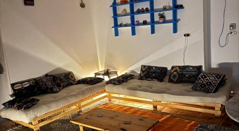 Charming serviced apartment with yard | Next to the beach | Pets are welcome — photo 2