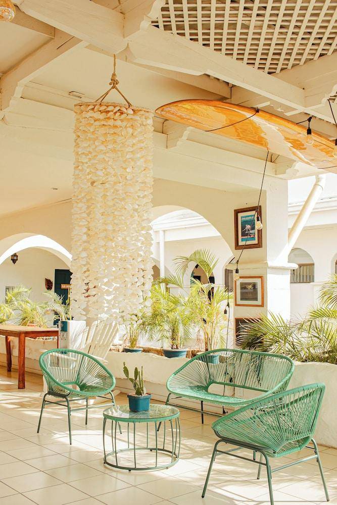 Zulu Surf Hotel — photo 5