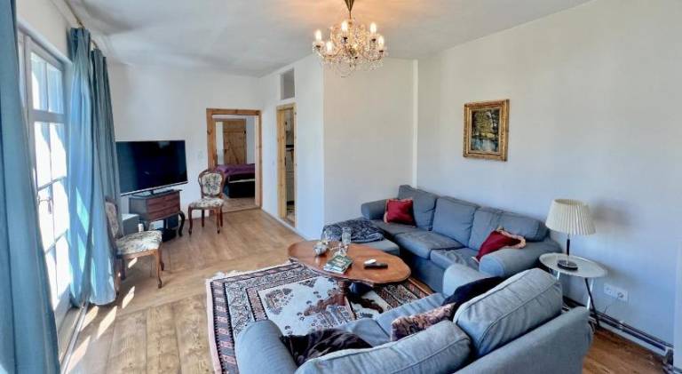 Holiday apartment with patio & barbecue — photo 2