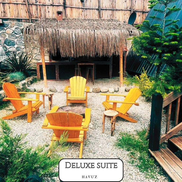 Vadi Bungalow Sapanca Deluxe Suite mit Pool