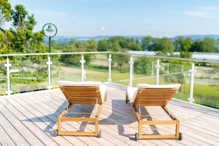 Luxus-Ferienwohnung Seesehnsucht Höri mit Seeblick und Whirlpoolbadewanne. — photo 2