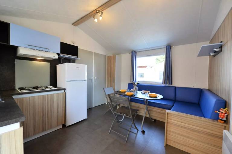 Camping Au Val De Loire By TLC Holidays - Mobile-home 3 bedrooms 6 people — photo 3