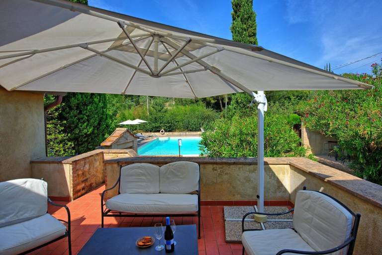 Child-friendly villa with garden, private pool & BBQ | Pets allowed — photo 3