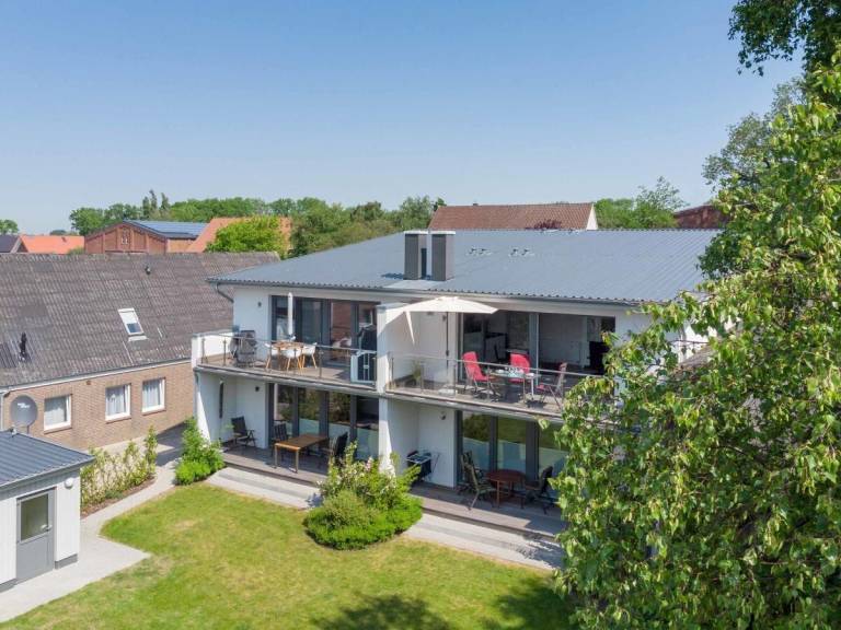 Ferienwohnung "Sonnenglück"  für 4 Erwachsene, 1 Kind und 1 Hund. in Fehmarn
