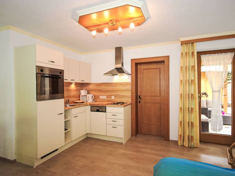 Ferienwohnung in Zellberg, Zillertal Arena - größtes Skigebiet im Zillertal für max. 4 Personen