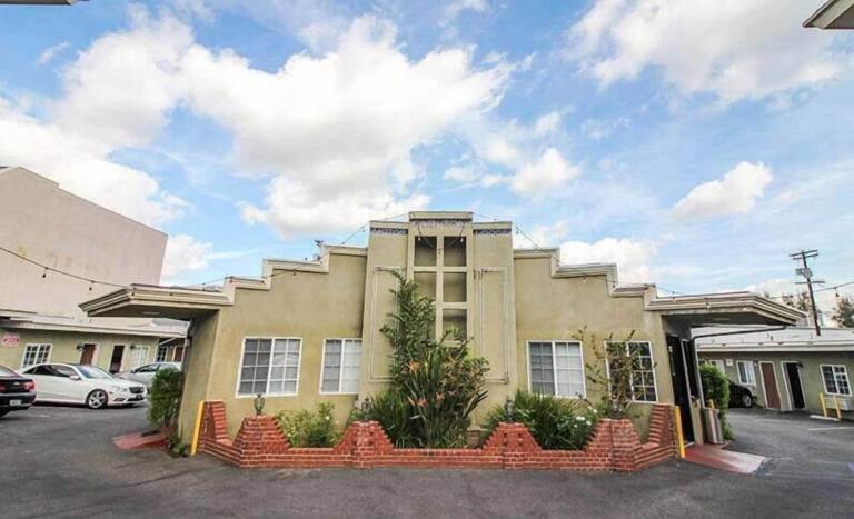 Carlton Motor Lodge — photo 4