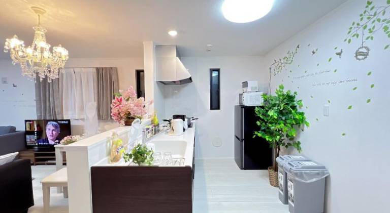 Nice apartment with hot tub & terrace | Suitable for remote work | Pet-friendly — photo 3