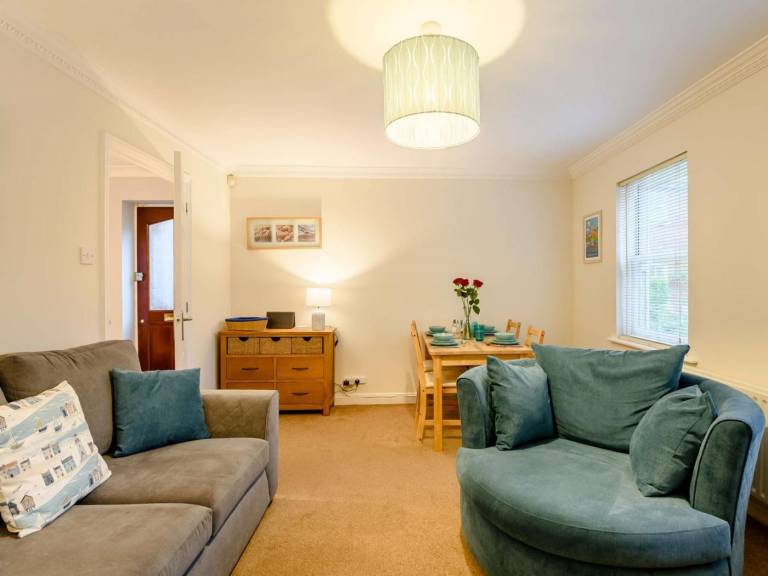 Fully equipped lovely cottage with patio | Dogs allowed — photo 5