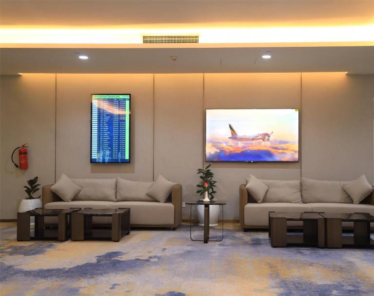Skylight In-Terminal Hotel — photo 2