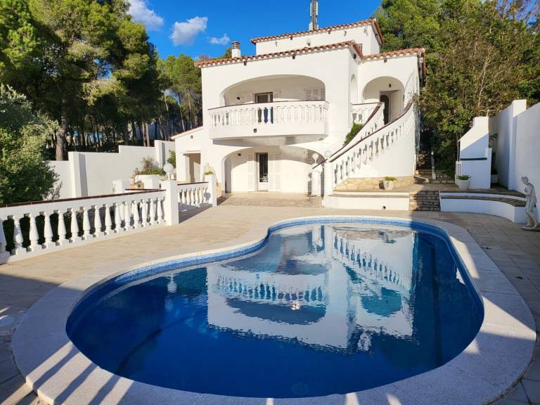 Villa Torroella de Montgrí