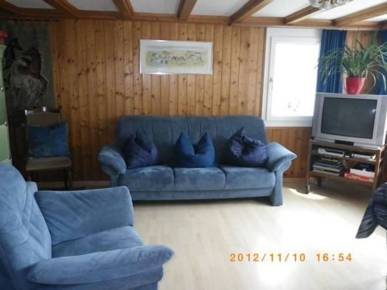 Holiday apartment with barbeque, pool & patio | Mountain view — photo 3