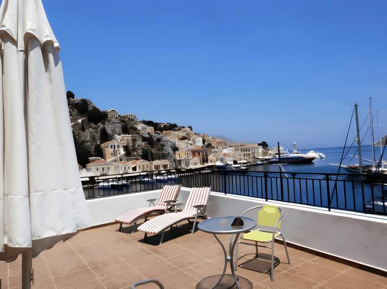 Charming serviced apartment with patio | Pets are welcome — photo 4