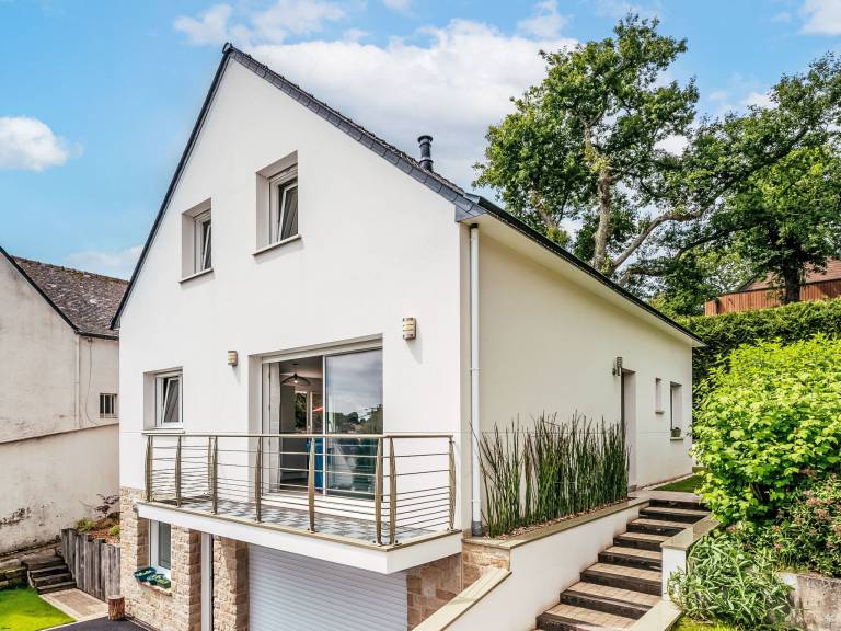 Charming house with grill, yard & patio | Pet-friendly — photo 5