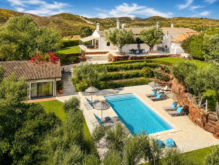 Ferienhaus in S&atilde;o Bartolomeu de Messines f&uuml;r max. 12 Personen am Atlantik