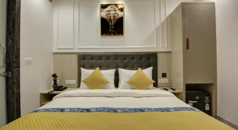 Hotel Kaca Inn - Near New Delhi Railway Station & Connaught Place — photo 2