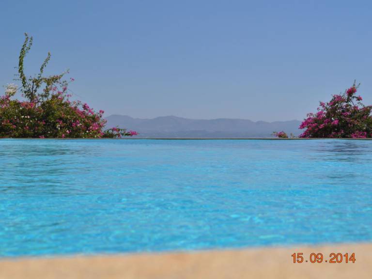 House with yard, private pool & BBQ | Nature view — photo 5