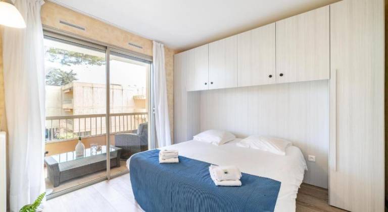 Hello Cote d'Azur - Spacious apartment at a 5 min walk from the beach — photo 2