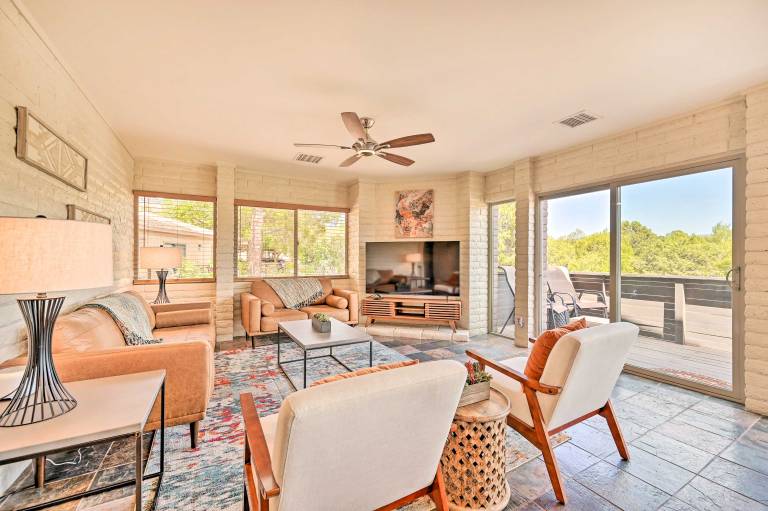 Patio & Panoramic Desert Views Sedona Getaway