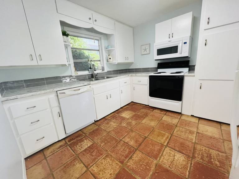 Our Granada Bungalow - timeless character meets modern livability — photo 3