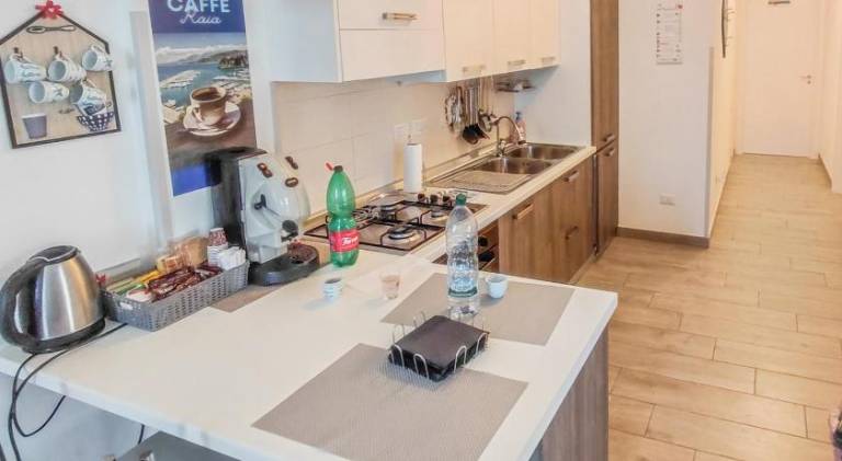 Fully equipped rental apartment with patio & barbeque | Next to the beach | Suitable for remote work | Pets are welcome — photo 3
