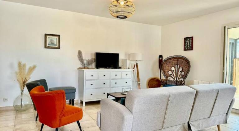 House with grill & patio | Pet-friendly — photo 2