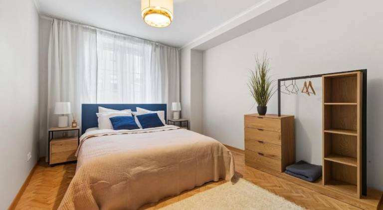 Apartment | Next to Town Hall Square — photo 2