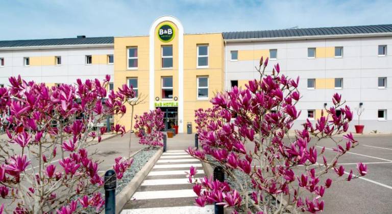 B&B HOTEL Cholet Nord — photo 2