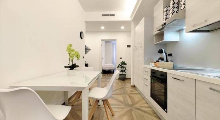 Apartment with 3 rooms for 4 persons in Trieste