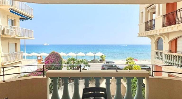 Rental apartment with terrace | Perfect for remote work in Menton
