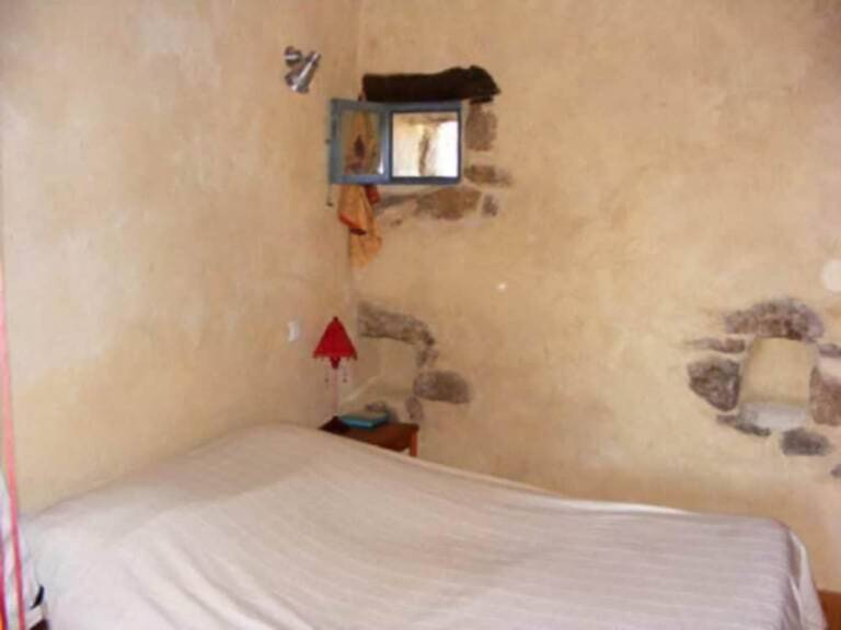 Logement Colombier-le-Vieux