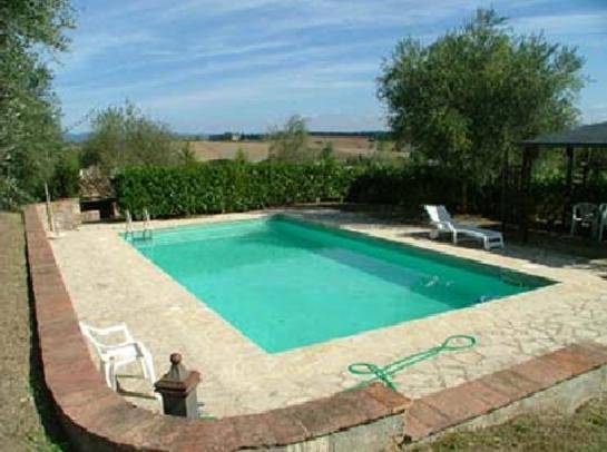 Pleasant vacation home with pool | Pets are welcome — photo 3
