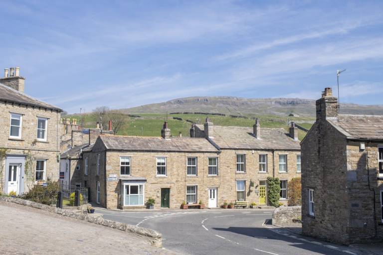 House Askrigg