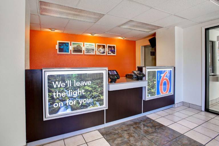 Motel 6 Sunnyvale, CA - North — photo 3