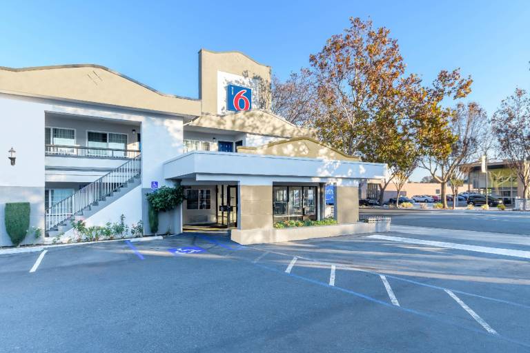 Motel 6 San Jose, CA - Convention Center in Campbell, CA