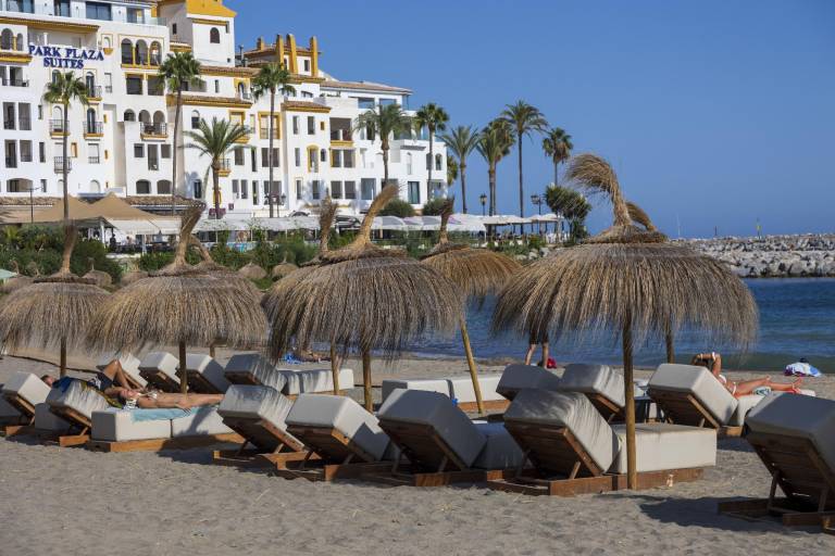 2 Bedroom 2 Bathroom Apartment in Marbella — photo 3