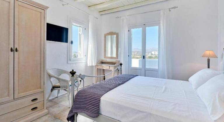 Amazing sea view luxury villa for 6 guests — photo 2