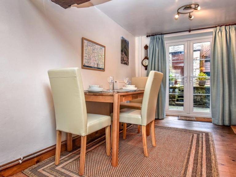 Fully equipped lovely cottage with garden | Dogs allowed — photo 2